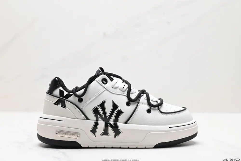 MLB Chunky Liner New York Yankees Senior Shoes Series Low-top Daddy Style Lightweight