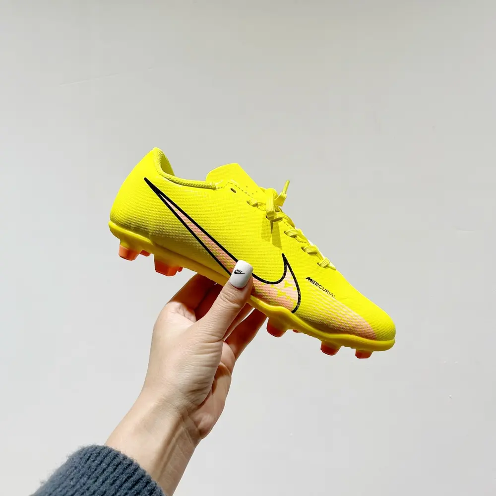 Nike NK Assassin 15th Generation Children’s Training Football Shoes [Short Spikes]