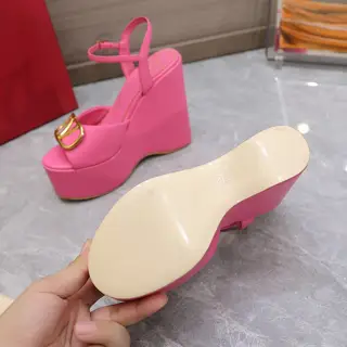Valentino/Valentino VT 2022SS latest metal logo wedge high platform sandals