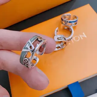 Louis Vuitton ring