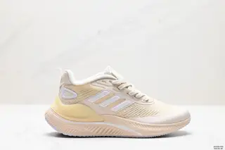 Adidas Alphamagma Alpha new training running shoes. This shoe uses a fabric upper. The toe GV7922