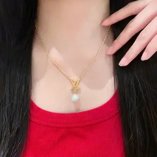 Louis Vuitton necklace