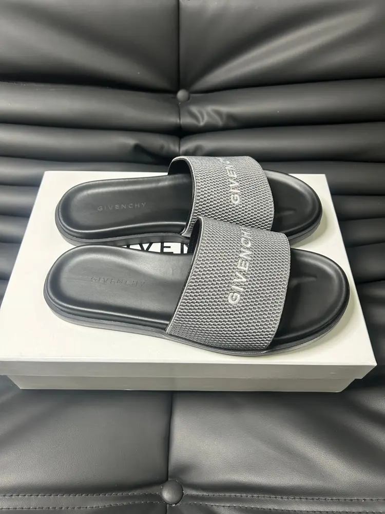 Givenchy slippers