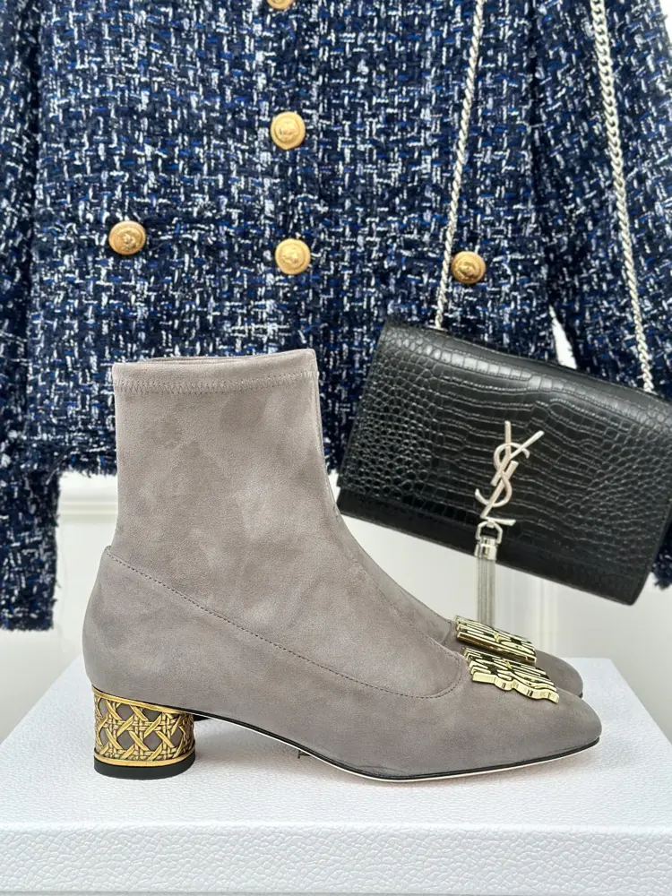 Dior/Dior 24S autumn and winter new round heel short boots