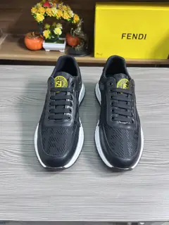 Fendi casual sneakers