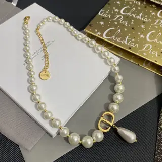 Dior vintage necklace
