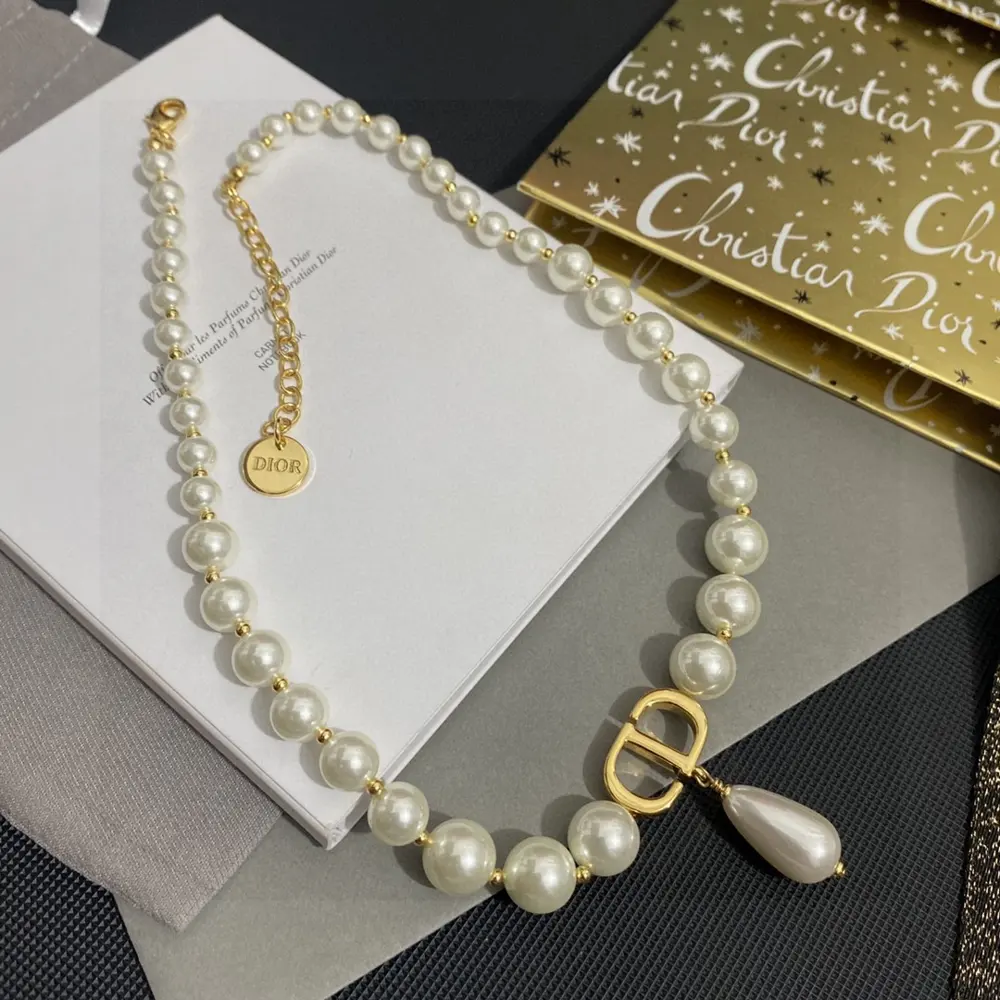 Dior vintage necklace