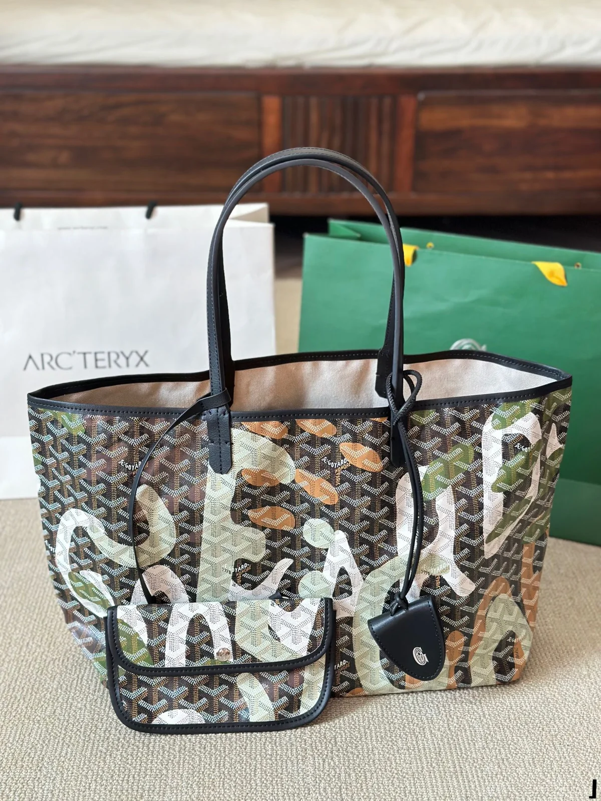 Goyard Tote