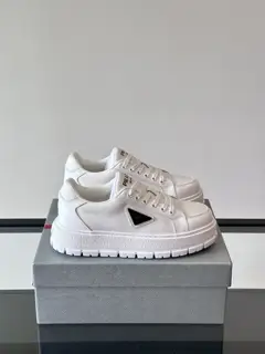 Prada thick-soled casual sneakers