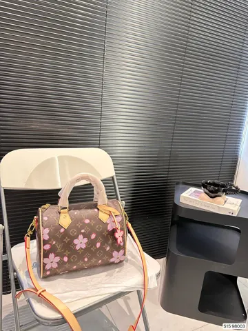 Louis Vuitton Crossbody