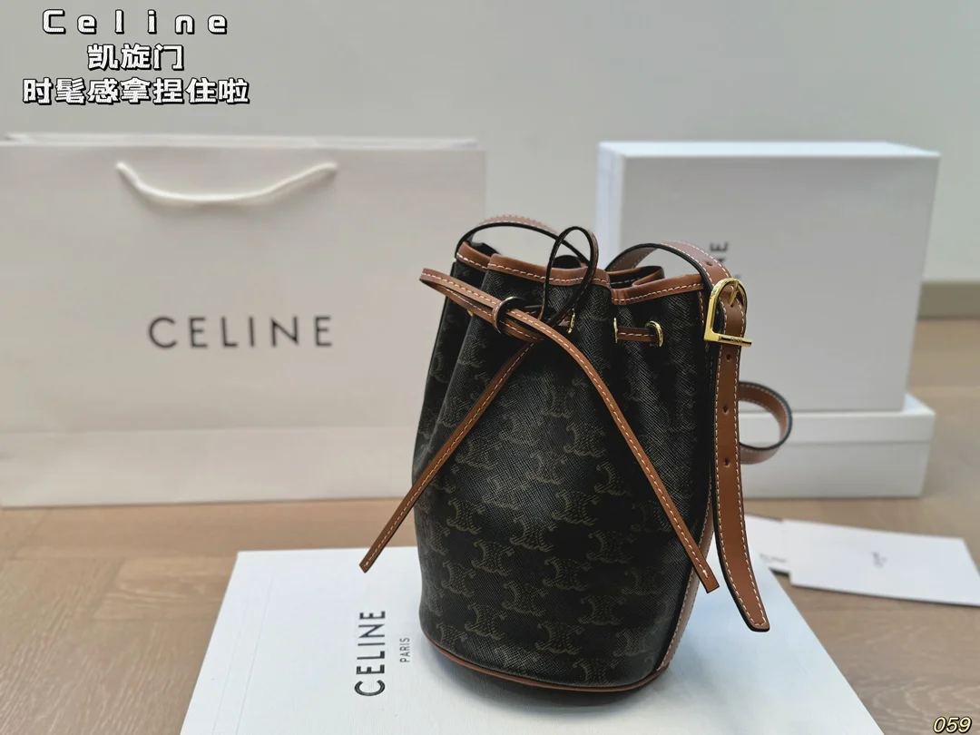 Celine Triomphe