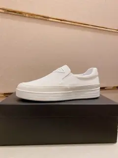 Prada casual fashion men’s shoes
