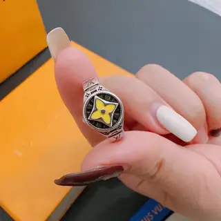 Louis Vuitton ring