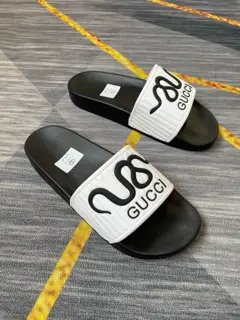 Gucci couple flip flops