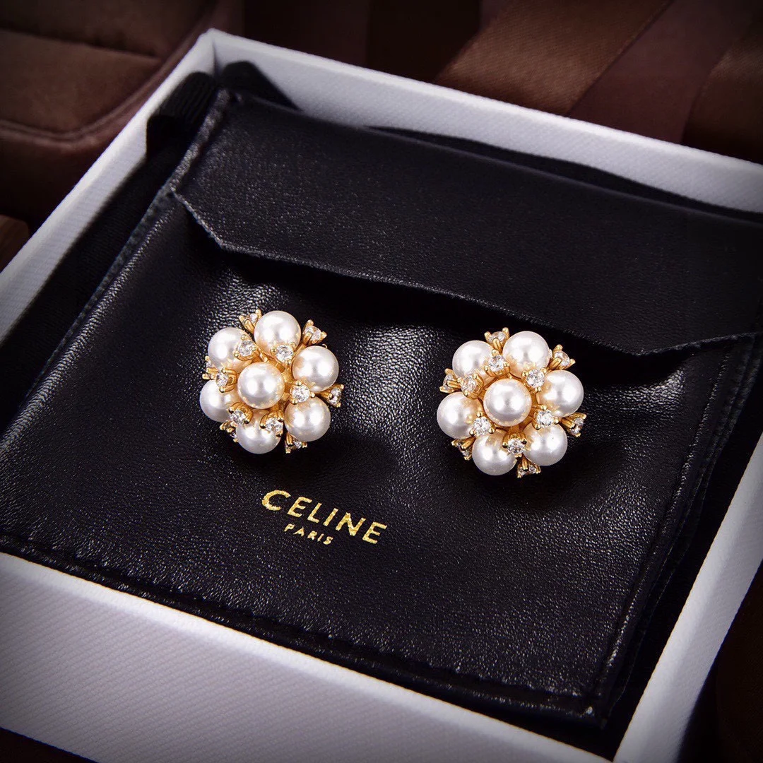 Celine snowflake pearl earrings