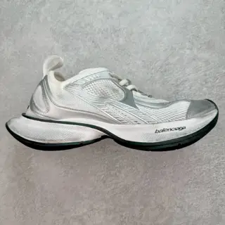 Balenciaga 13th generation round-toed lace-up LOGO printed low-top dad shoes. Full set of