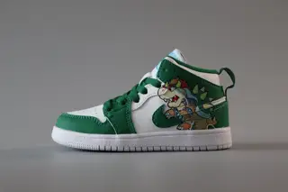 Jordan Air Jordan 1 Super Mario children’s shoes This pair of children’s shoes combines the