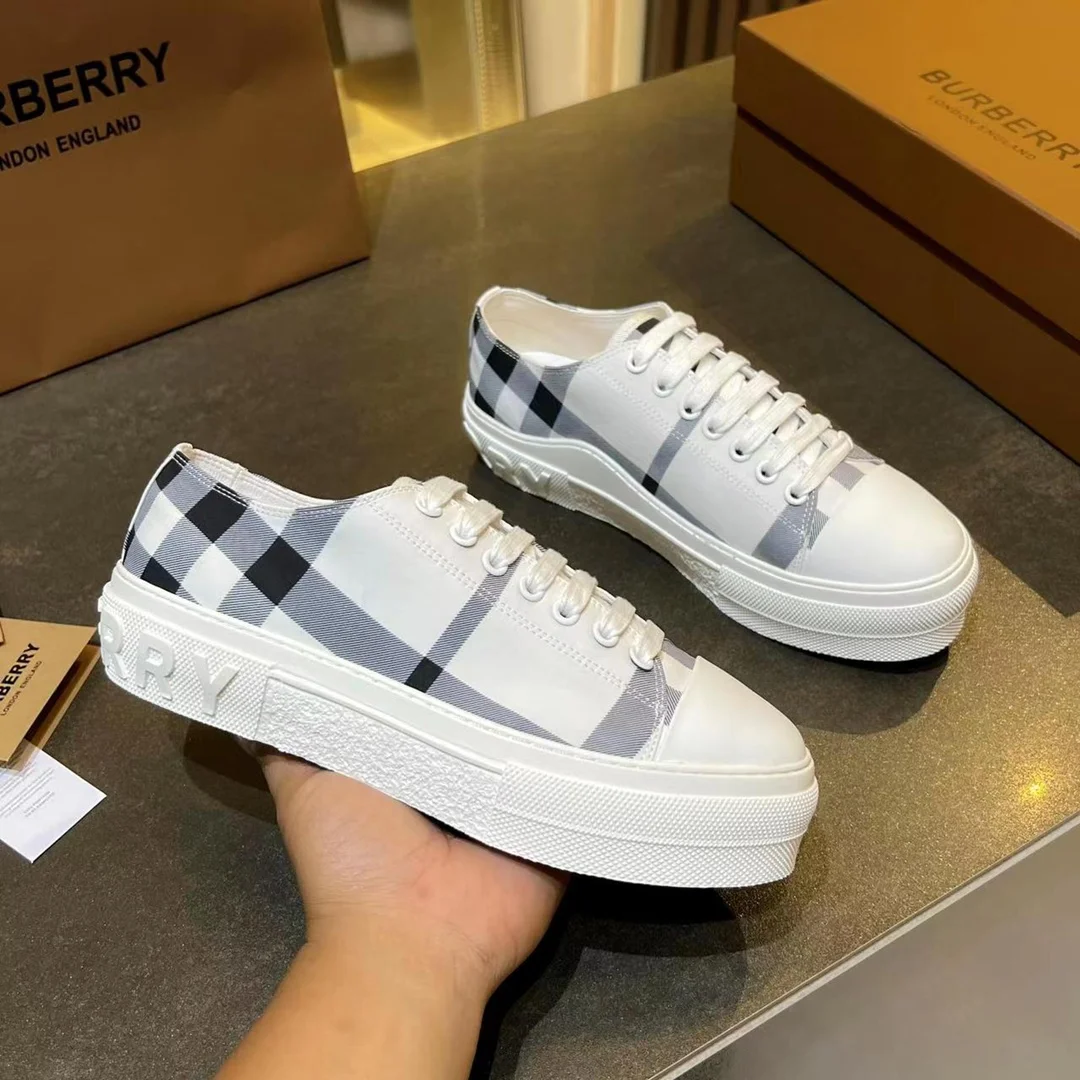 BURBERRY Retro plaid cotton sneakers