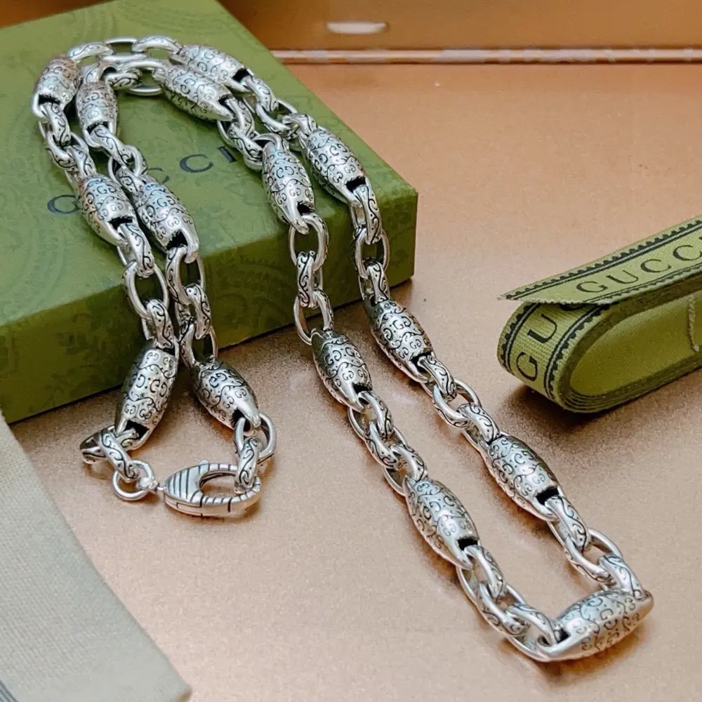 The latest Gucci necklace