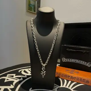 Chrome Hearts Classic Retro Letter Necklace Big Tongue Pendant