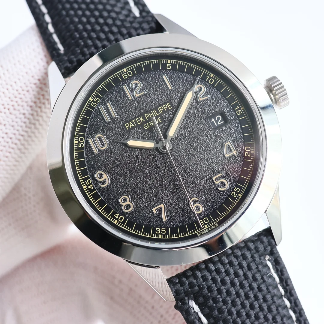 Patek Philippe Watch 5226G