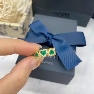 APM Monaco Malachite Love Ring Heart to Heart Ring