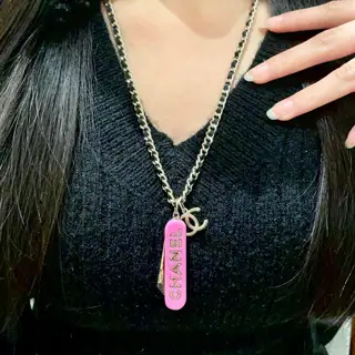 Chanel vintage necklace