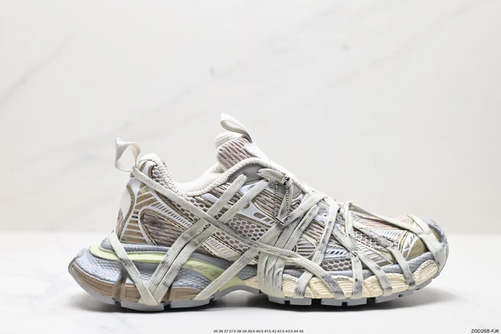 Balenciaga Runner Kith Four.Color Balenciaga 7.0 21ss latest color matching trend retro 734734
