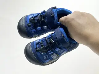 KEEN trendy outdoor canvas new boys and girls hiking shoes