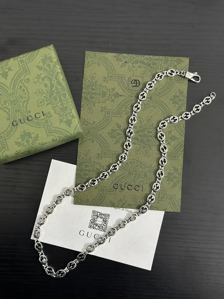 Gucci necklace