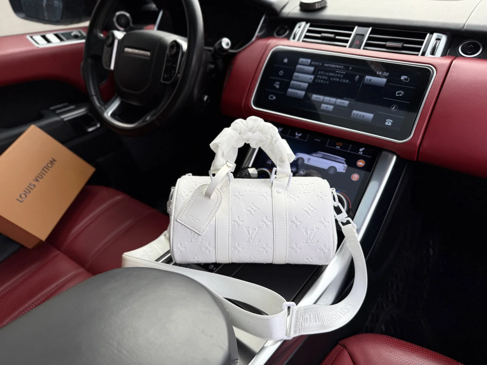 Louis Vuitton Shoulder Bag