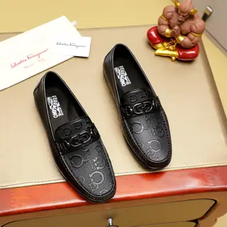 Salvatore Ferragamo casual slip-on shoes 1:1 production at the official website counter