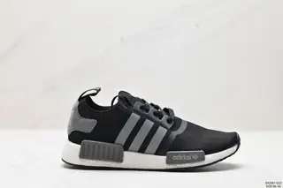 Adidas NMD R1 series Original import Boost material High-density elastic knit First release S31523