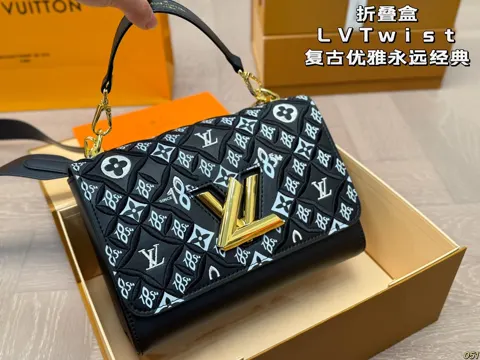 Louis Vuitton Twist