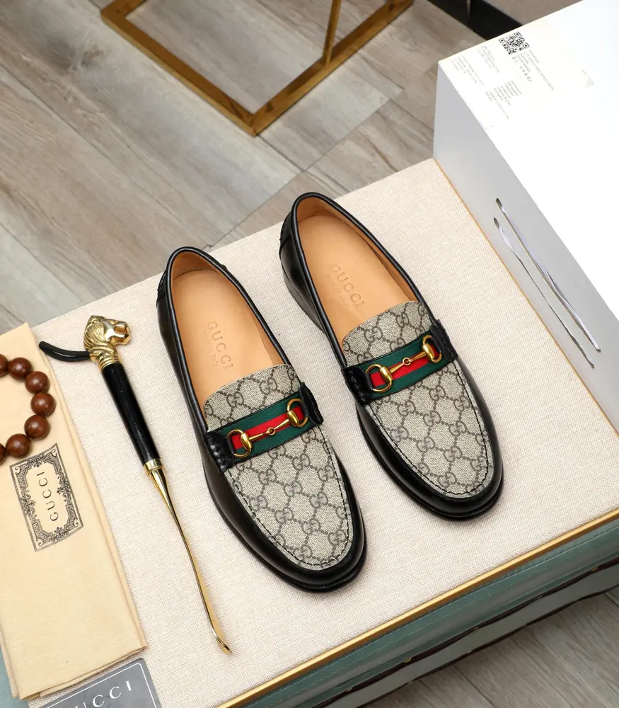 Gucci formal leather shoes Italy imported cowhide + top imported water-dyed cowhide lining