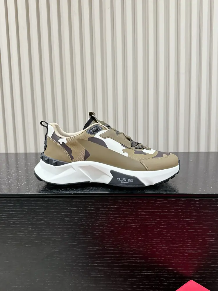 Valentino new casual sports shoes
