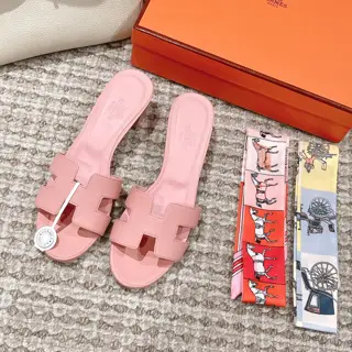 Hermes Palm print Heels