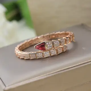 Bvlgari red-headed snake-shaped full diamond bracelet Fashion high-end boutique Bulgari