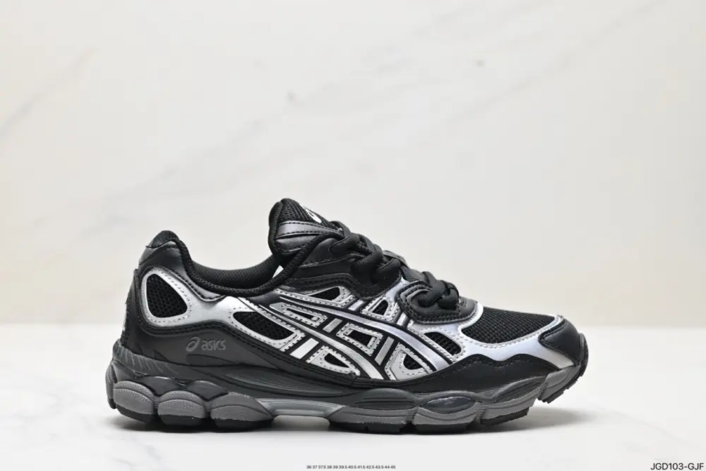 ASICS breathable mesh upper with some synthetic leather material uses the new AHAR+ rubber 1202A429-104