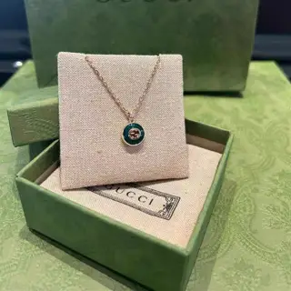 GUCCI 24SS new agate material double G pattern design women’s retro temperament necklace