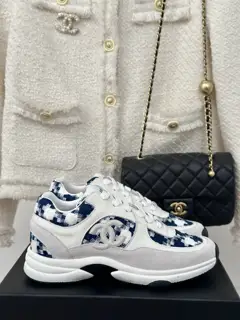 Chanel classic tweed Shoes