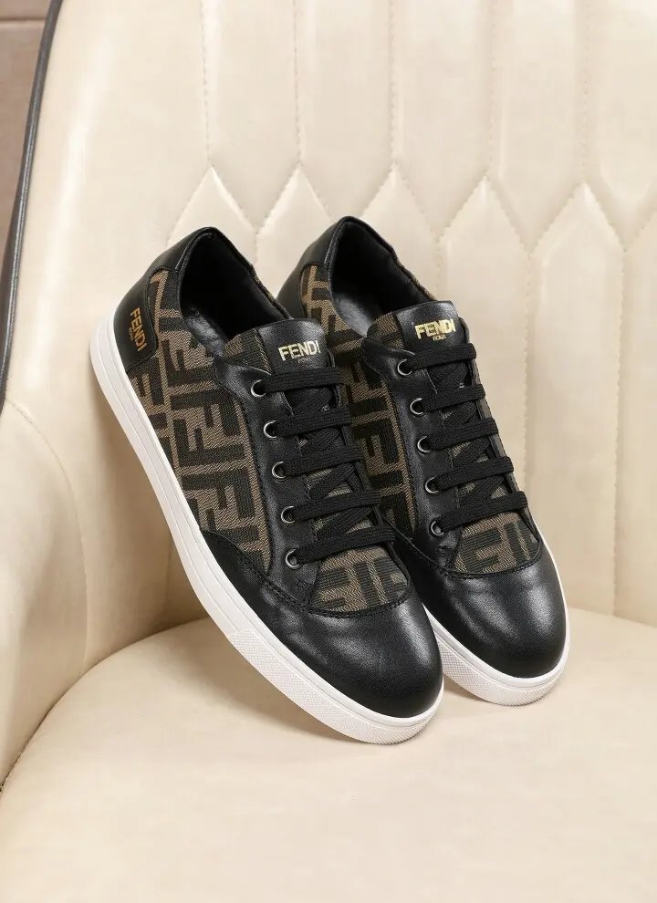 Fendi casual sneakers
