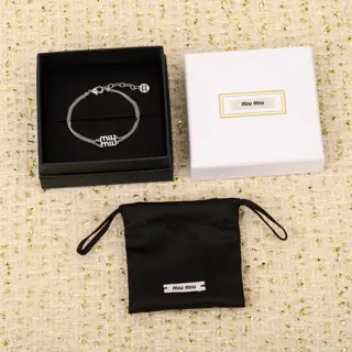 miumiu full diamond letter double-layer necklace