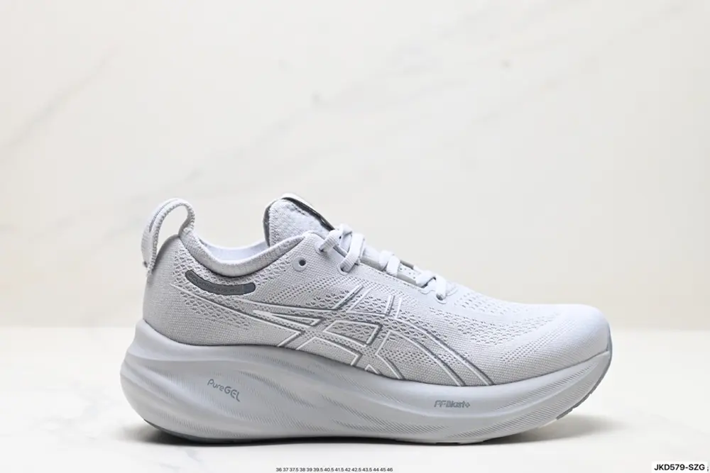 Asics GEL-NIMBUS 26 stable running shoes have a double-layer jacquard mesh design on the 1011B794-003