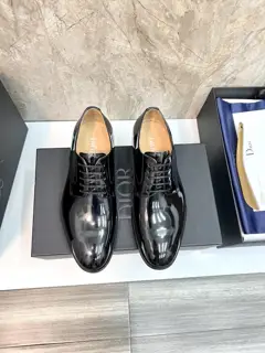 Dior TIMELESS Loafers This loafer embodies classic elegance