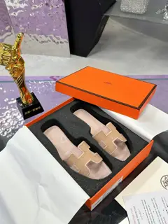 Hermès H slippers