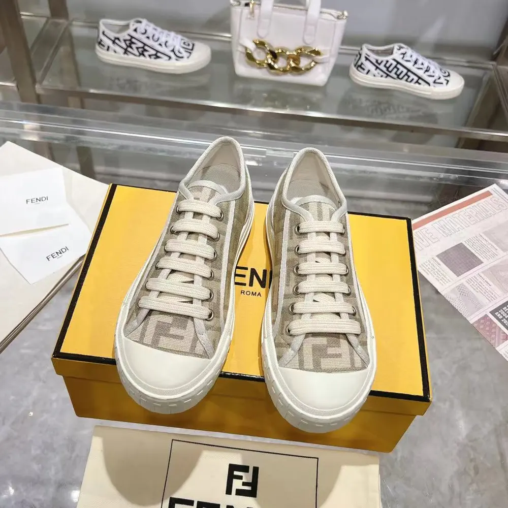 Fendi couple canvas shoes