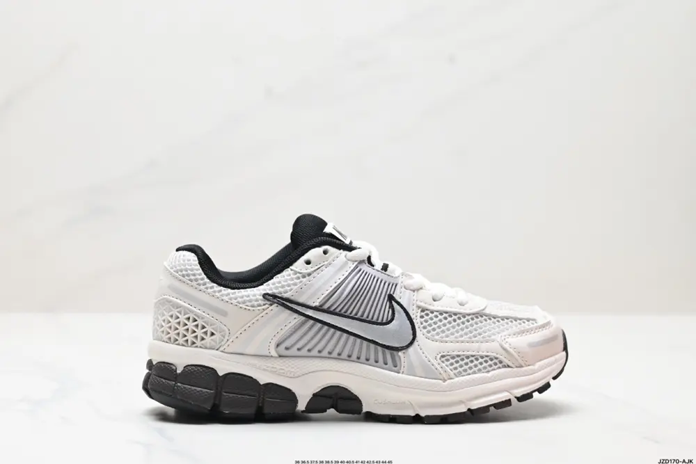 Nike Zoom Vomero 5 Sneakers BV1358-001