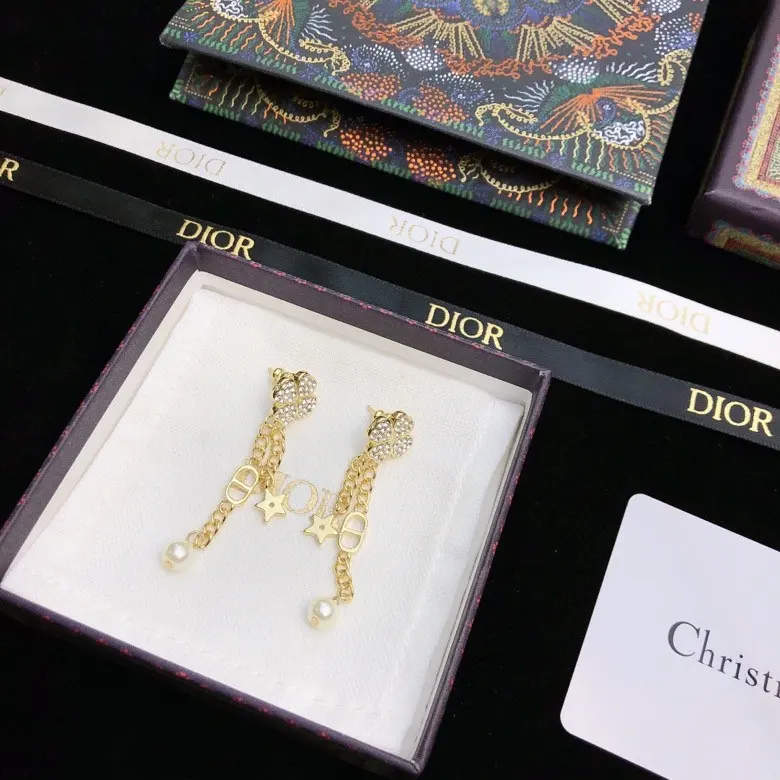 Dior new product original goods 2022 new DIOR letter earrings the same brass material as