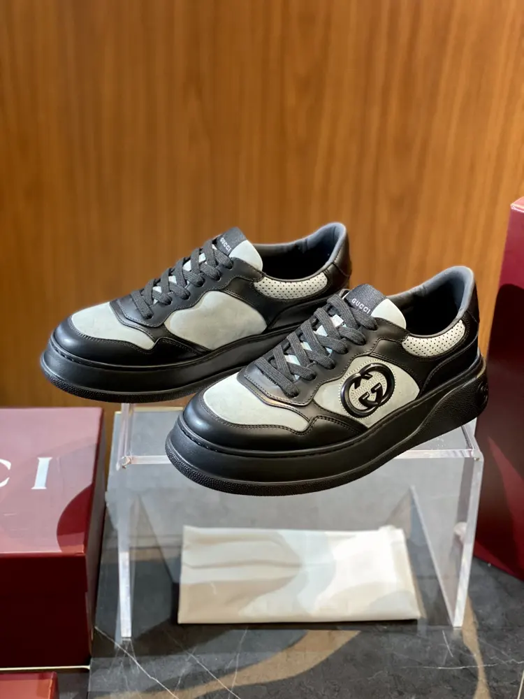 Gucci Men’s GG Biscuit Shoes/Sneakers